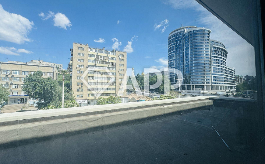 АРЕНДА/СДАМ/1400 м2/3 этаж / вид на дон/ парковка 155 мест фото