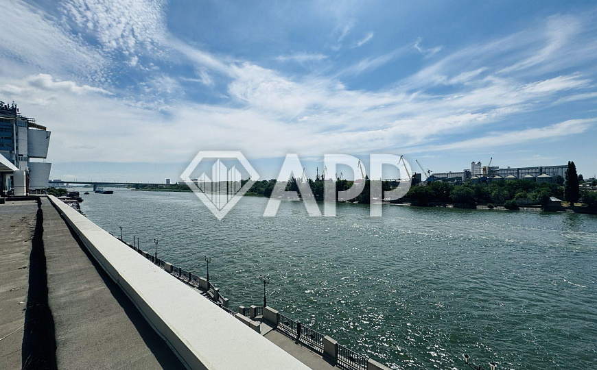 АРЕНДА/СДАМ/1400 м2/3 этаж / вид на дон/ парковка 155 мест фото