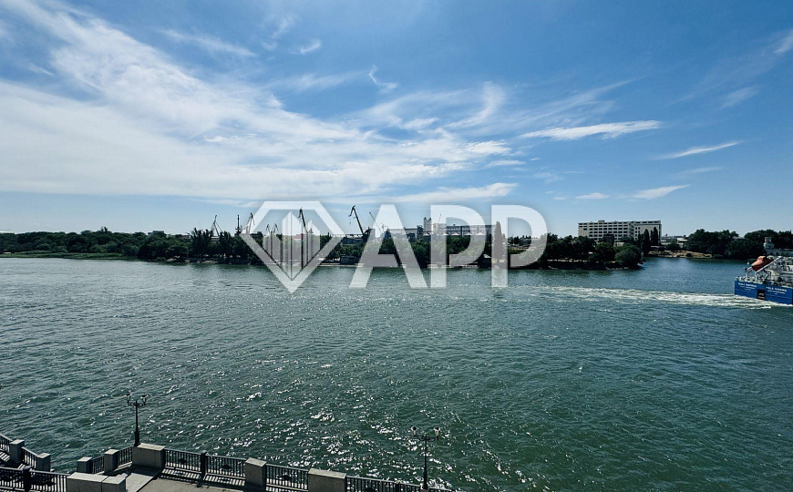 АРЕНДА/СДАМ/1400 м2/3 этаж / вид на дон/ парковка 155 мест фото