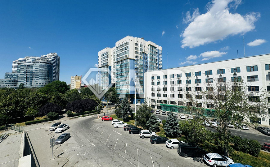 АРЕНДА/СДАМ/1400 м2/3 этаж / вид на дон/ парковка 155 мест фото