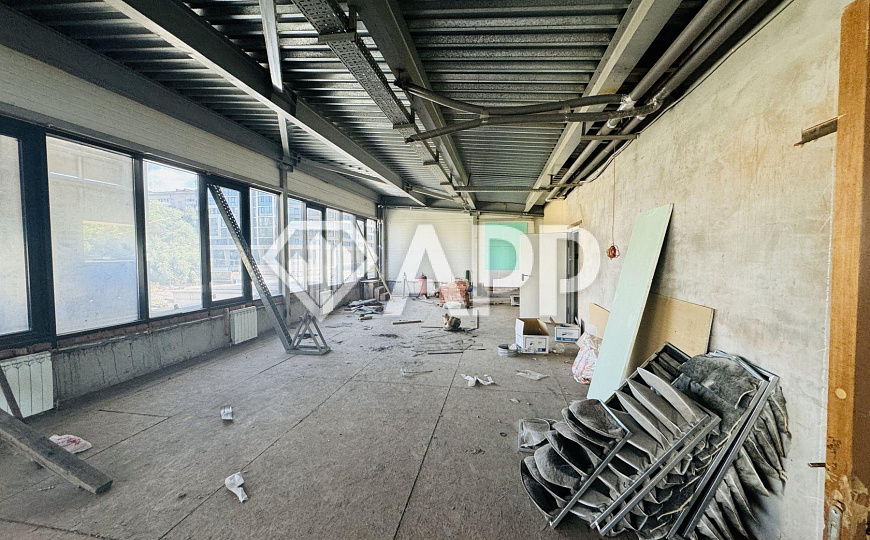 АРЕНДА/СДАМ/1400 м2/3 этаж / вид на дон/ парковка 155 мест фото