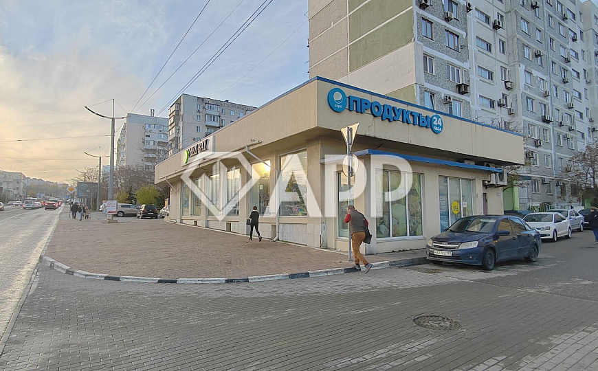 Продам торговое помещение, 500 м² фото