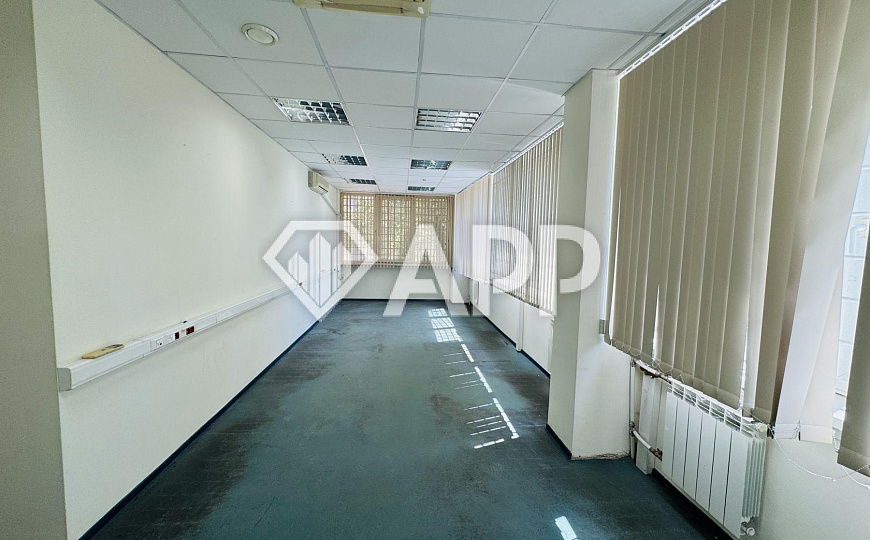 Сдача / Аренда / 200 м2 /350 м2 /150 м2 /центр /трафик фото