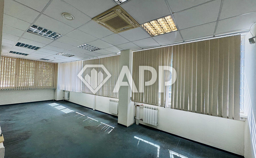 Сдача / Аренда / 200 м2 /350 м2 /150 м2 /центр /трафик фото