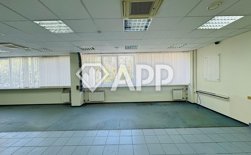 Сдача / Аренда / 200 м2 /350 м2 /150 м2 /центр /трафик фото