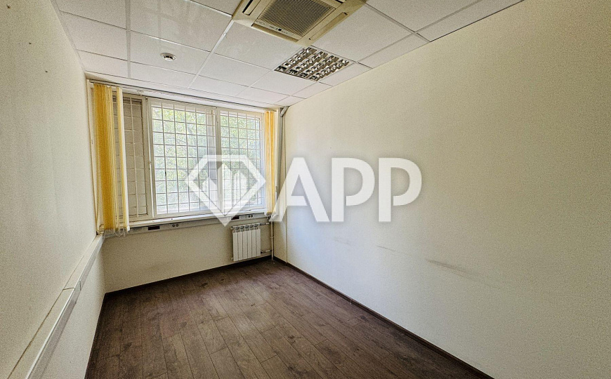 Сдача / Аренда / 200 м2 /350 м2 /150 м2 /центр /трафик фото