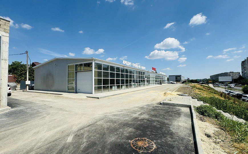  здание под автосалон, магазин, кафе, услуги,  810м² фото