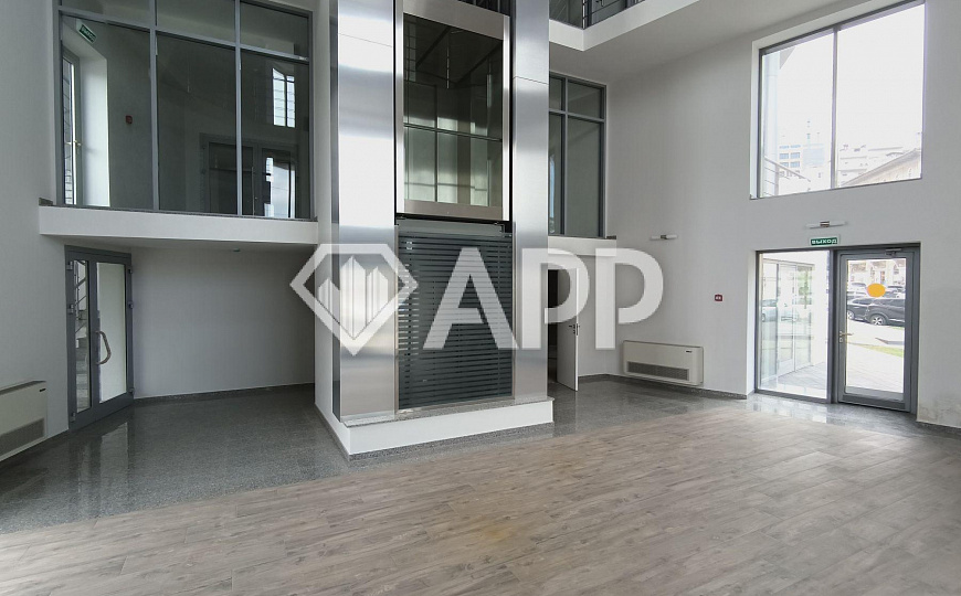 Сдам офисное помещение, до 430 м² фото