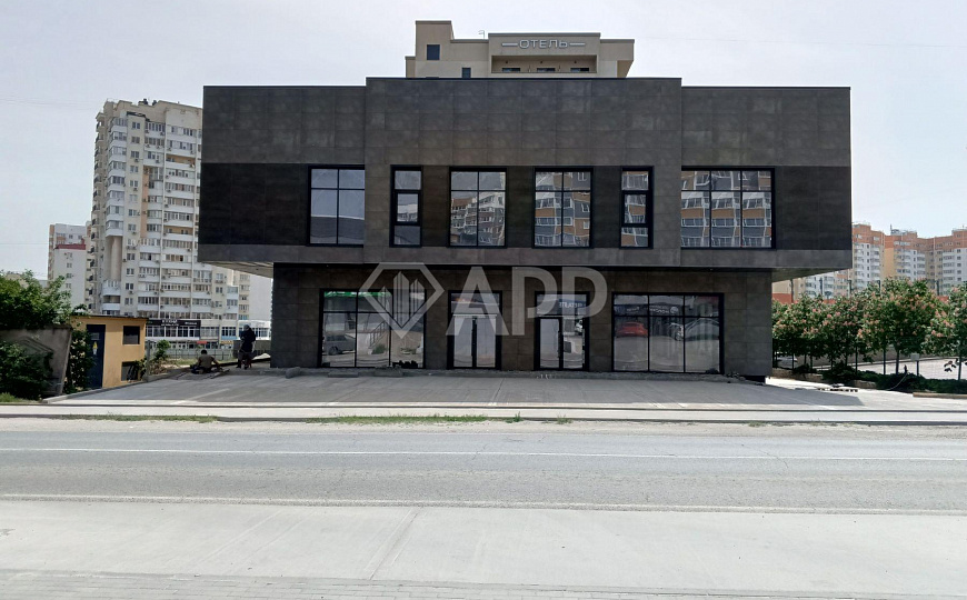 Сдам торговое помещение, 270 м² фото