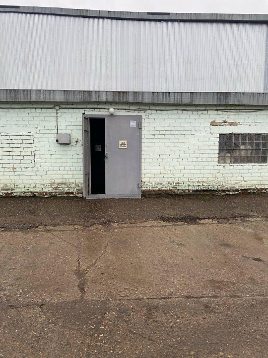 Сдаются складские помещения от 50 м² до 150 м² фото