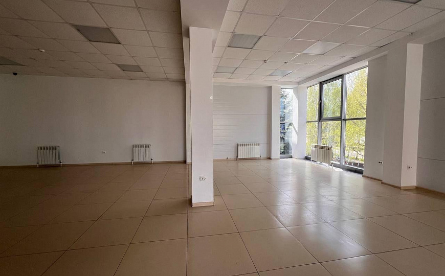 Помещение свободного назначения 180 м² фото