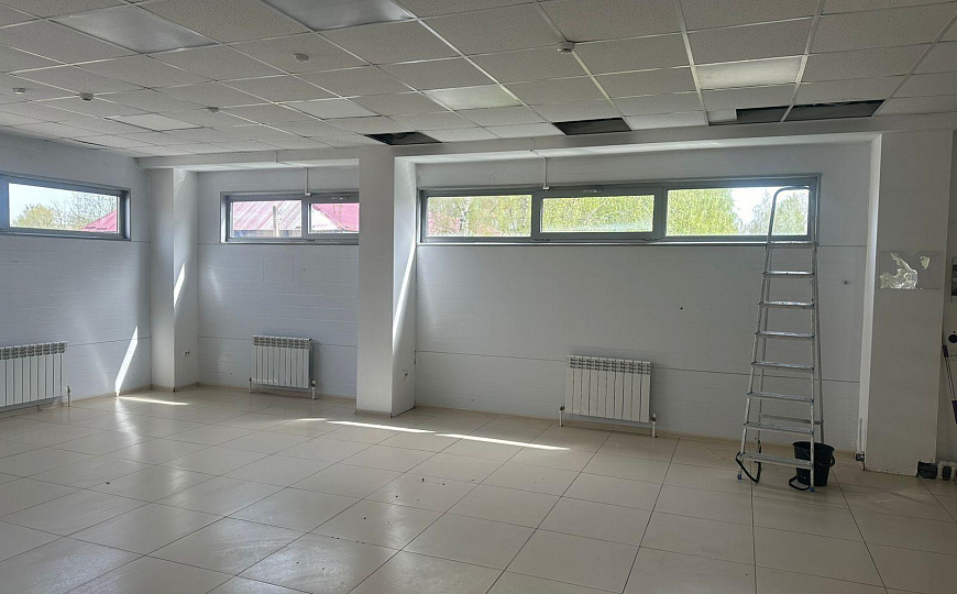 Помещение свободного назначения 180 м² фото