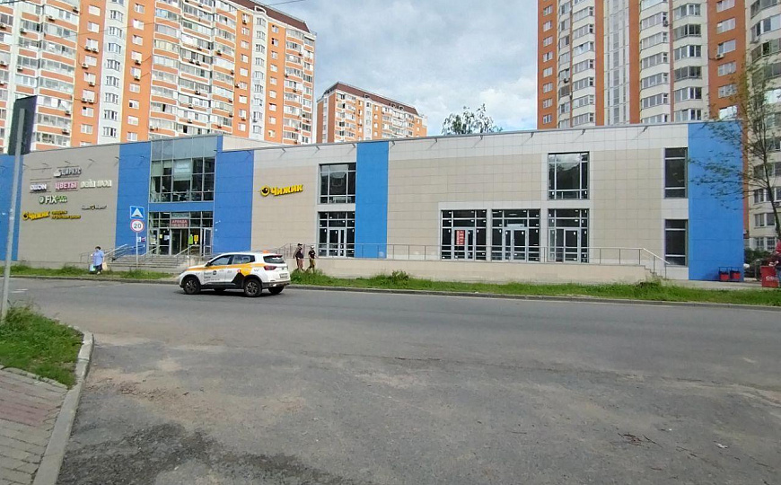 Сдам торговое помещение, 75 м² фото