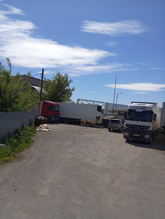 Продаётся база с холодильными камерами 430 м² фото