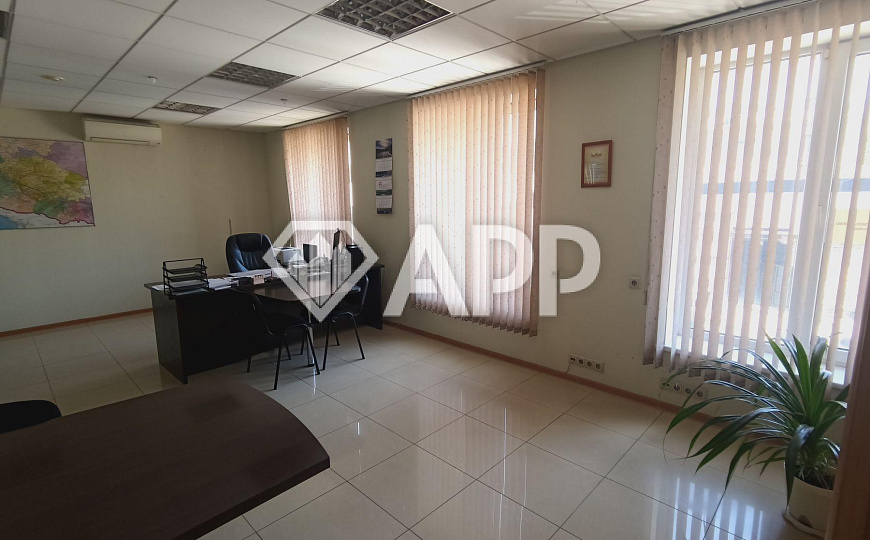 Сдам офисное помещение, 160 м² фото