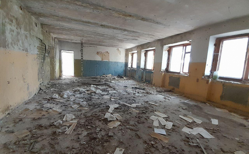 Склад, 8000 м, земля в собственности фото