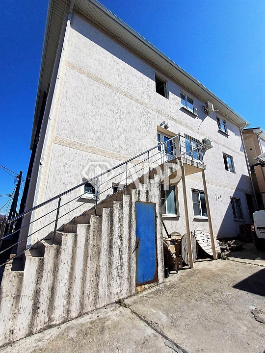Продаю офисное здание , 550 м² фото