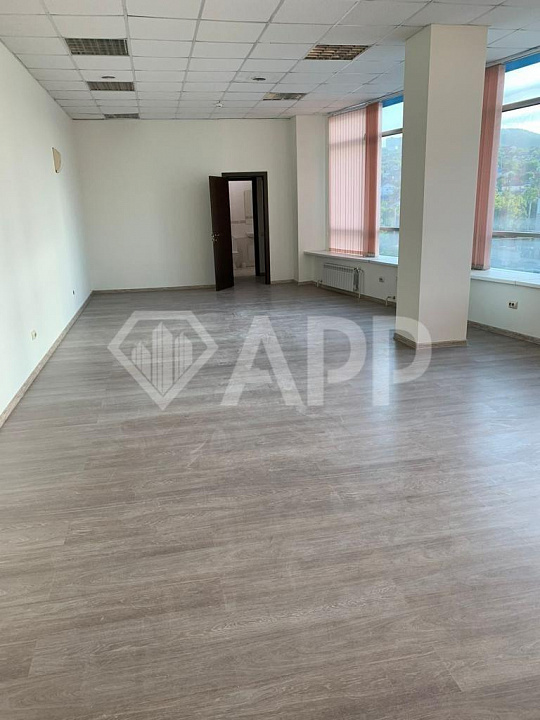 Продам офисное помещение, 71,4 м² фото