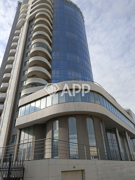 Сдам офисное помещение, 386,9 м² фото