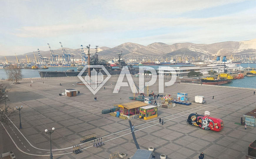 Сдам офисное помещение, 386,9 м² фото