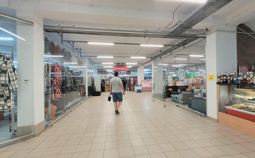 Сдам торговое помещение, 500 м² фото