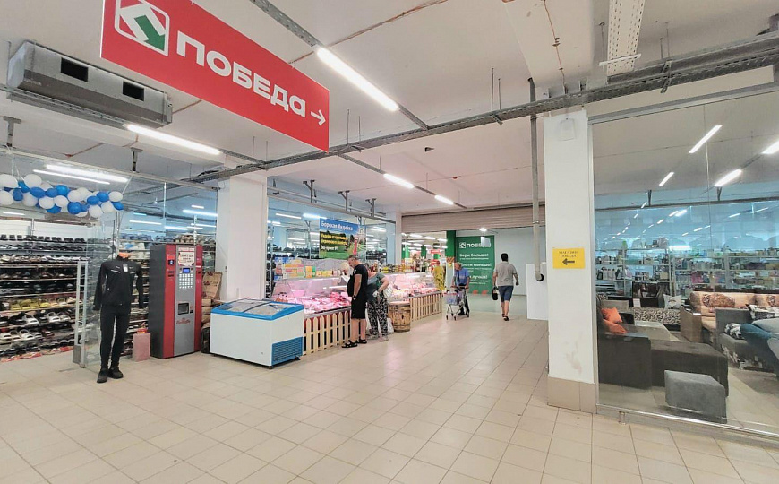 Сдам торговое помещение, 500 м² фото