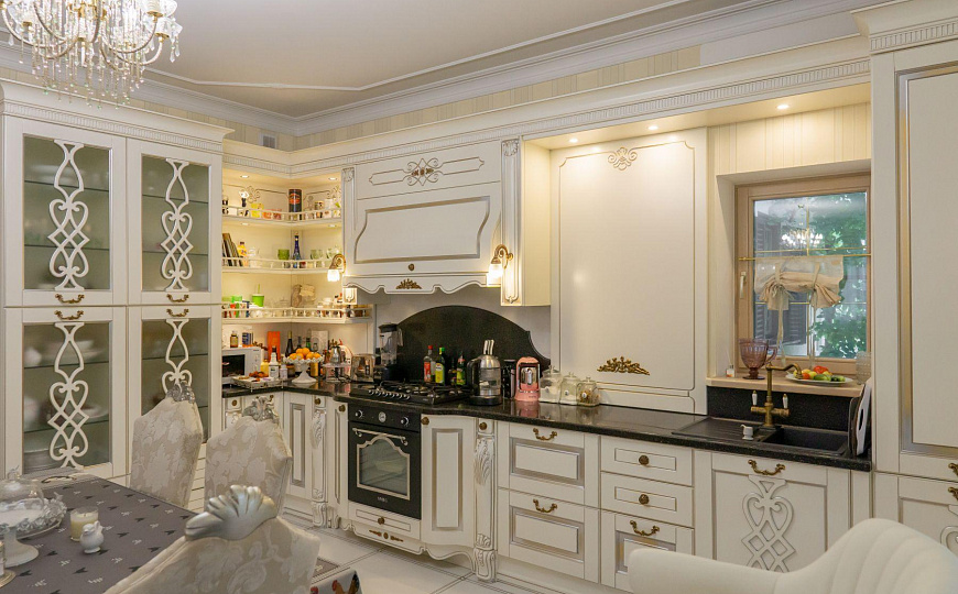 Продается шикарный частный жилой комплекс  410 м² фото