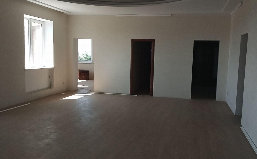 Здание под офис, пансионат 722 м² фото