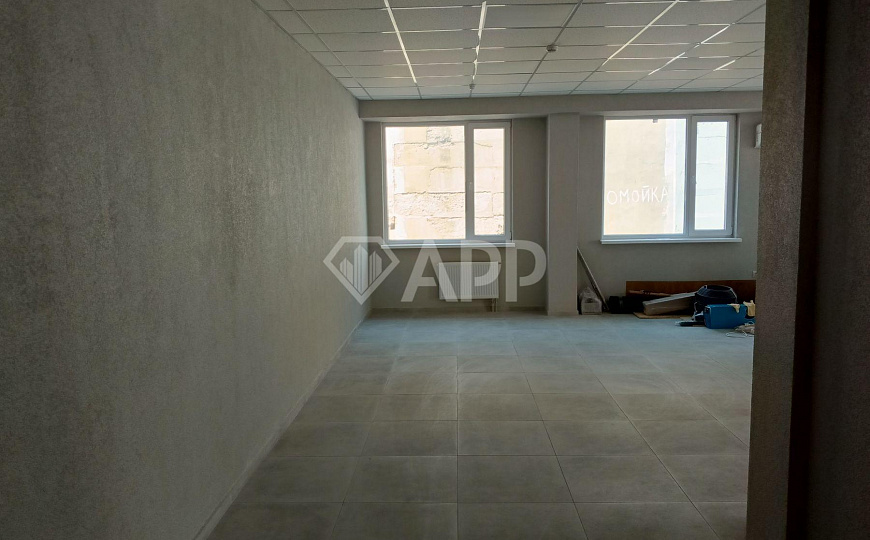 Сдам торговое помещение, 60 м² фото