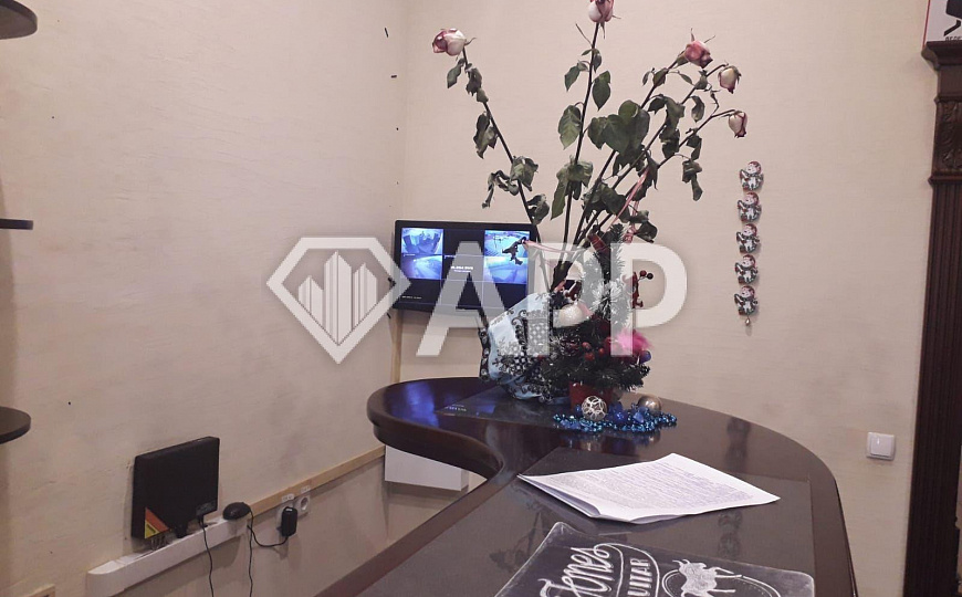 Продам банный комплекс, сауна площадью 252 м² и участок 12 соток  с фундаментом. фото