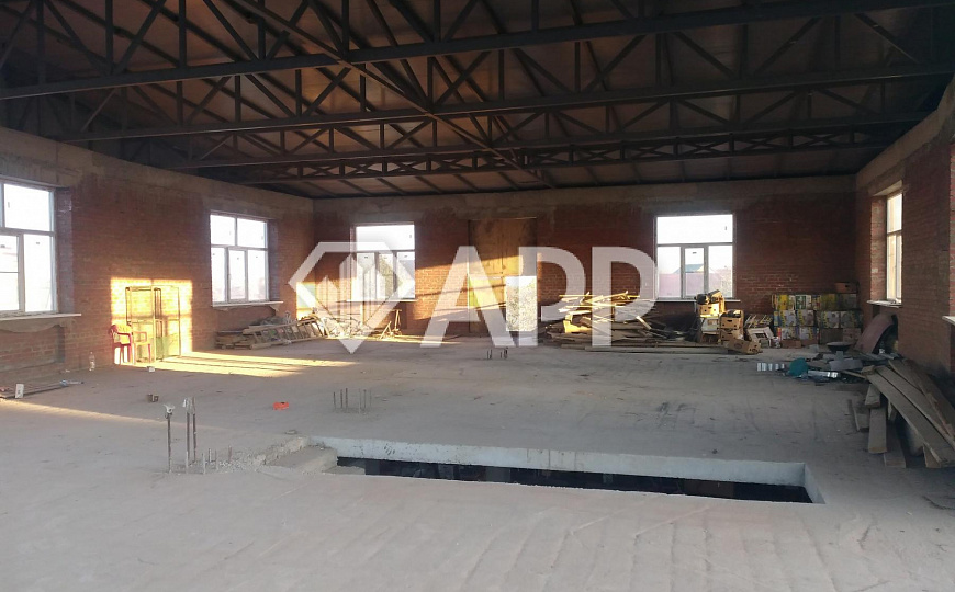 Продам торговое помещение, 560 м² фото