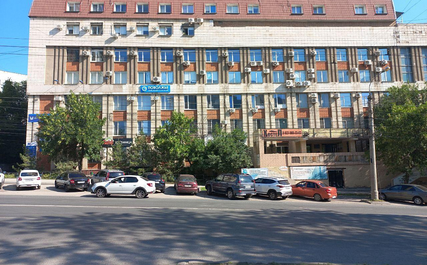 Помещение в бизнес-центре в с новым ремонтом. фото