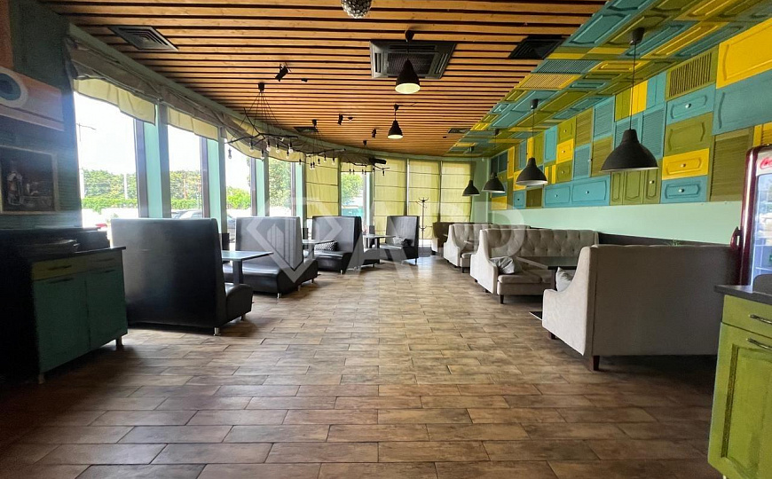 Сдам помещение свободного назначения, 294 м² фото