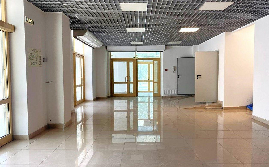 Аренда помещений в торговом центре, 260 м² фото