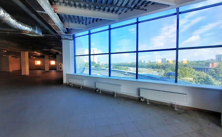 Сдам отдельно стоящее здание, 720 м² фото