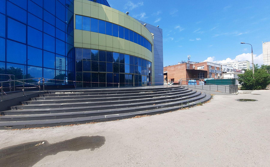 Помещения в отдельно стоящем здании фото