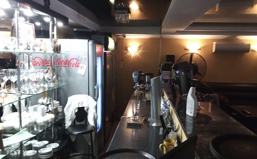 Помещение под кафе в крупном жилмассиве, трафик, 205 м² фото