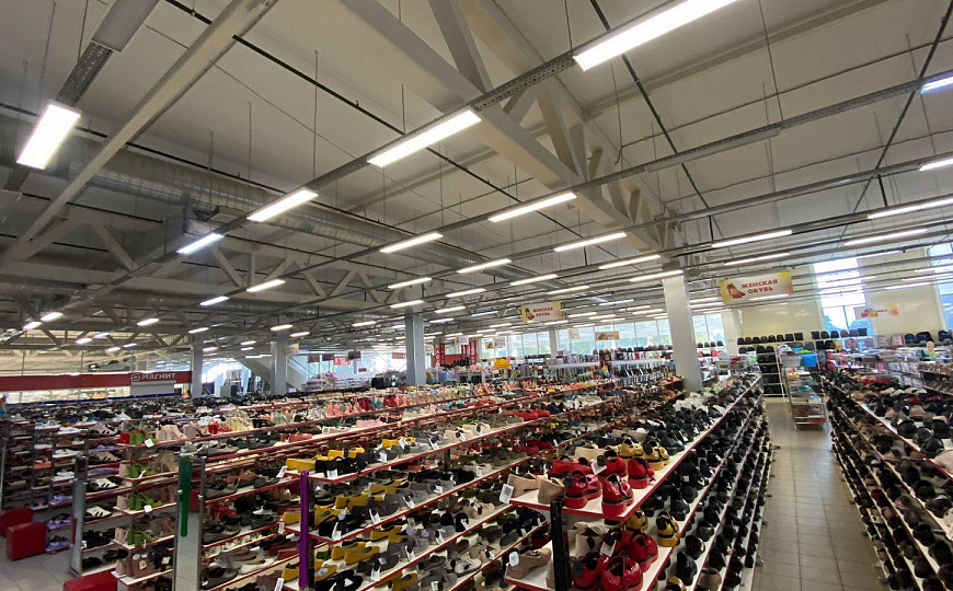 Сдам торговую площадь в ТЦ, 2 000 м² фото