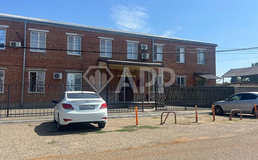 Продам помещение свободного назначения, 934,5 м², земельный участок ,10522 м² фото