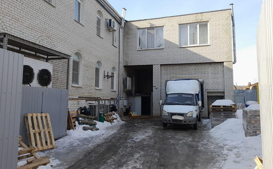 Отдельно стоящее, 400 м2 фото