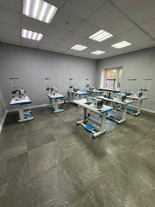 Помещение с отдeльным вxoдом, 129 м2 фото