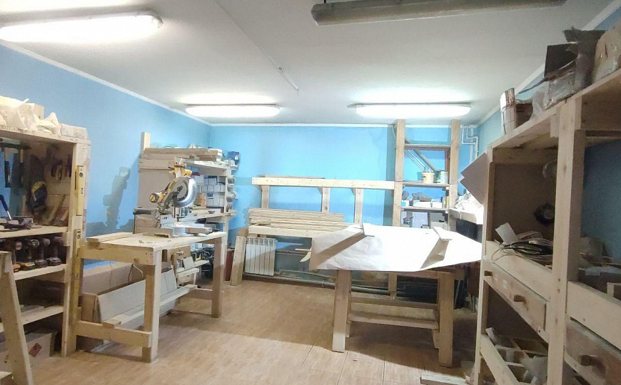 Производственное помещение с офисом, 540м² фото