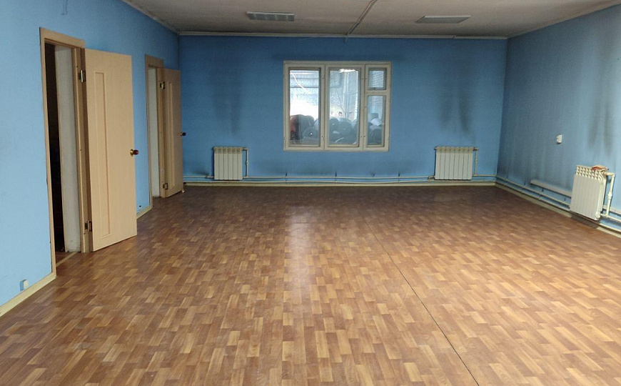 Производственное помещение с офисом, 540м² фото