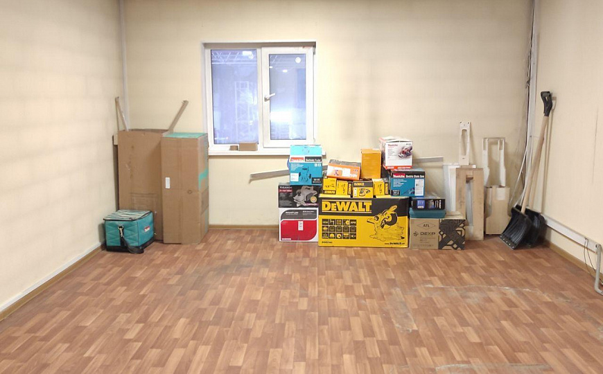 Производственное помещение с офисом, 540м² фото