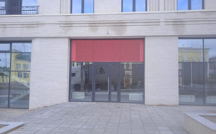 Сдаётся помещение в центре города с парковкой фото