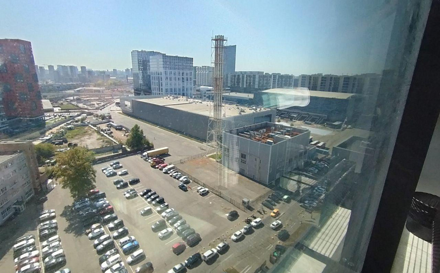 Продаётся офис в бизнес-центре "Парк Легенд" фото