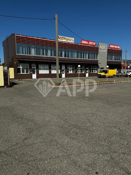 Сдам помещение свободного назначения, 50 м² на первом и около 200 м² на втором этаже.   фото