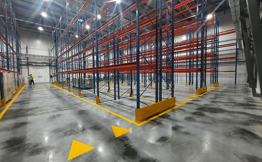 Отдельно стоящее здание, 1 500 м² фото