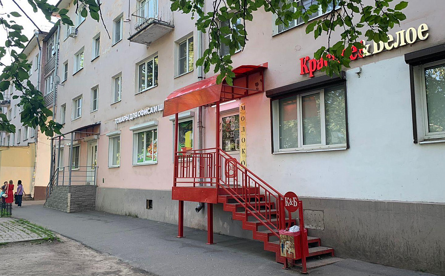 Продам помещение свободного назначения с арендатором, 82 м² фото