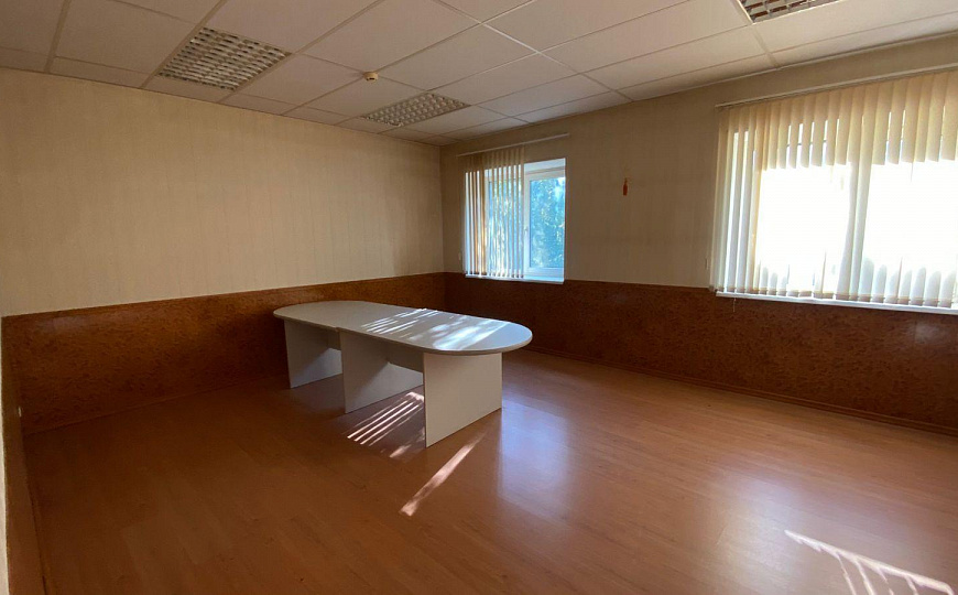 Сдам офисное помещение с юр. адресом, от 15 м² фото